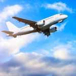 Criza kerosenului: Unde și cum vor merge românii în vacanță, vara asta?