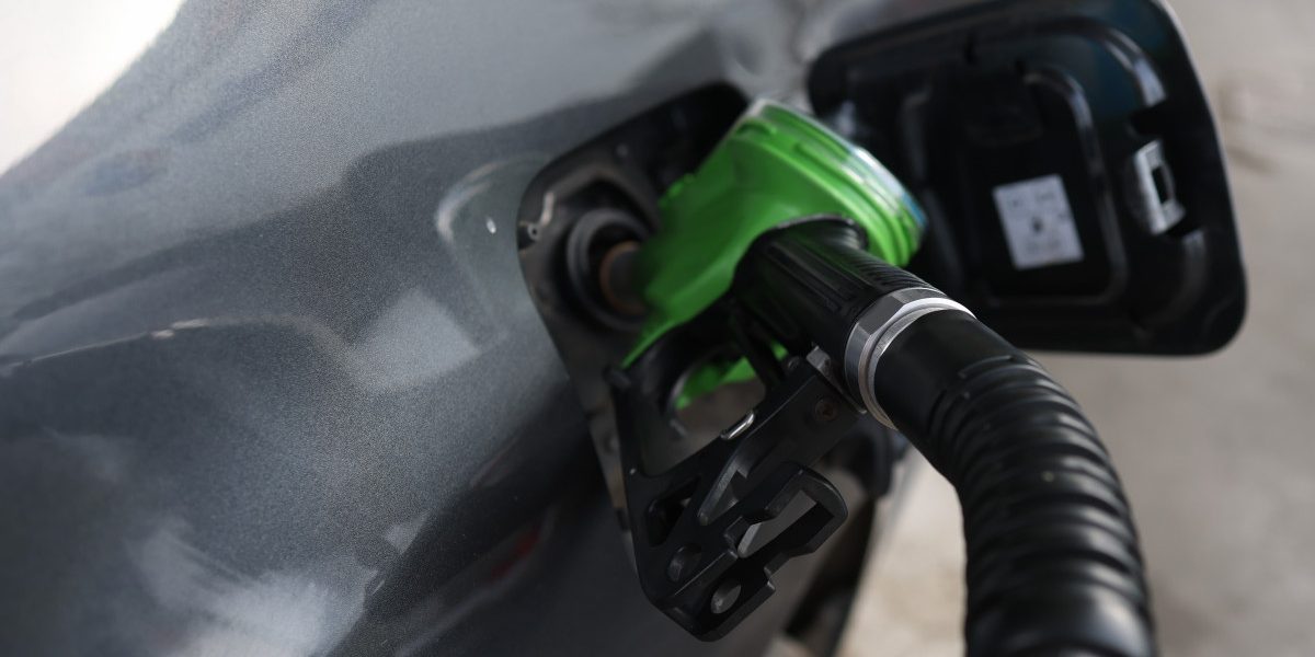 Benzina sub 8 lei: Scădere-șoc după creșteri. Ce se întâmplă pe piață în România