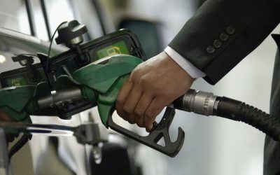 Motorina și benzina, scumpiri noi: Cât plătești un litru de combustibil luni?