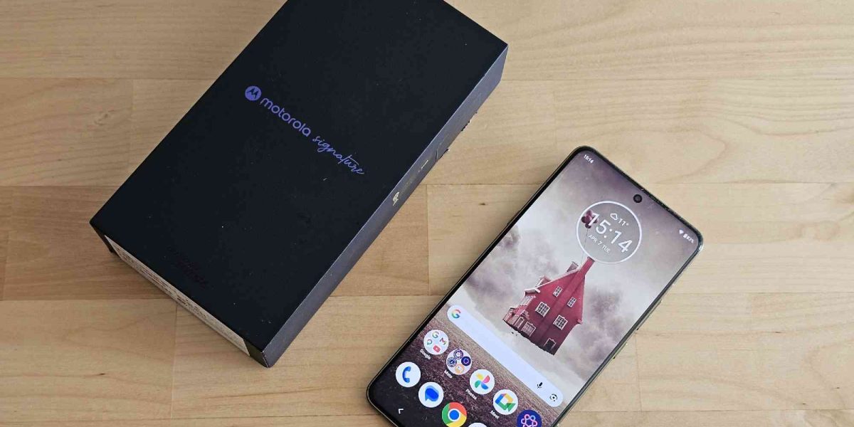 Motorola Signature: Review din Arena IT, foarte aproape de jackpot!