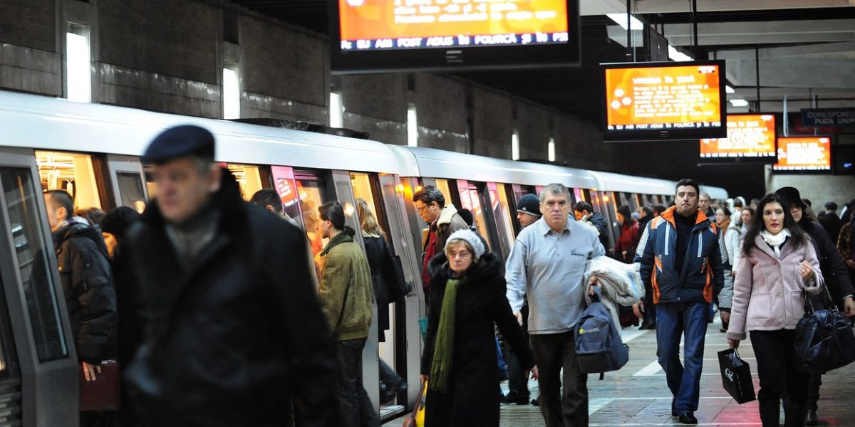 Metroul, mai scump de la 1 MAI. Șerban a semnat, apoi a demisionat