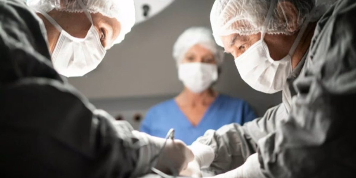 Intervenție estetică fatală în București: O femeie a murit în timpul liftingului facial