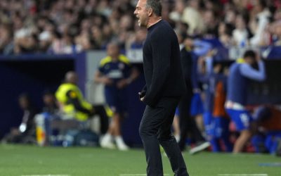 Hansi Flick, furios după înfrângerea Barcelonei cu Atletico Madrid: ”Nu înțeleg de ce VAR-ul nu a intervenit” Antrenorul Barcelonei, Hansi Flick, a criticat dur arbitrajul după înfrângerea suferită în fața lui Atletico Madrid, scor 0-2, în cadrul unui meci din competiția europeană