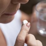 Stresul Sărbătorilor: Cum ne dă peste cap digestia și pofta de mâncare