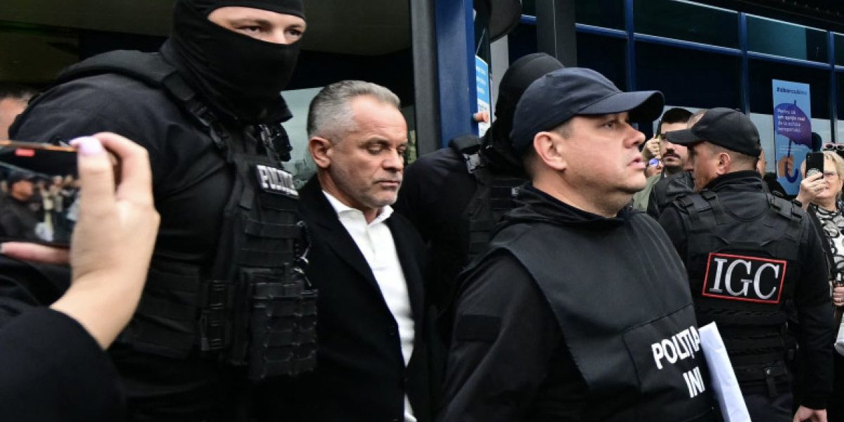 Plahotniuc, condamnat la 19 ani de închisoare: Trebuie să plătească 60 milioane dolari