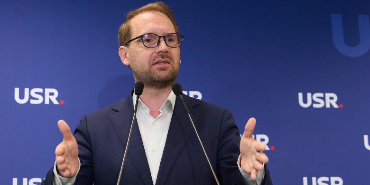 Fritz, atac direct la PSD: „Vreți înapoi la butoane ca pe vremea lui Ciucă”