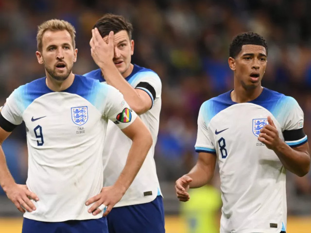 Sunt cel mai bun din lume, spune direct eroul meu