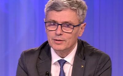 Tensiuni în Coaliție: PSD, pe punctul de a rupe colaborarea cu PNL, conform lui Virgil Popescu Europarlamentarul liberal VIRGIL POPESCU a sugerat că Partidul Social Democrat (PSD) se îndreaptă spre o ruptură cu Partidul Național Liberal (PNL), distanțându-se de colaborarea din coaliția de guvernare