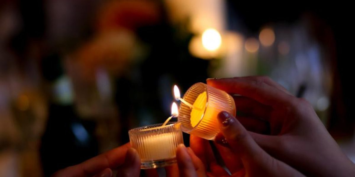 Hristos a Înviat! vă urează Paște fericit în România!