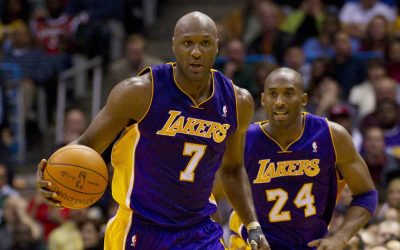 Lamar Odom dezvăluie detalii șocante despre supradoza din 2015 într-un nou documentar Netflix Fostul star al echipei Los Angeles Lakers, Lamar Odom, va lansa un documentar personal, „Untold: The Life and Death of Lamar Odom”, pe Netflix pe 31 martie