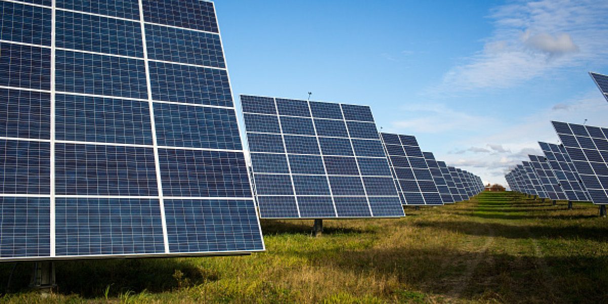 Premierul Ilie Bolojan anunță măsuri drastice împotriva speculei pe avizele tehnice de racordare la rețelele electrice