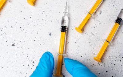 Polonia va distruge 64 de milioane de doze de vaccin anti-COVID-19, după o decizie a instanței de la Bruxelles Vara anului 2021, în plină pandemie de COVID-19, statul polonez a semnat un contract cu compania farmaceutică Pfizer pentru achiziționarea unui număr considerabil de doze de vaccin