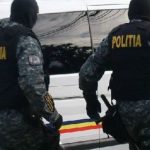 Droguri de 8 kg confiscate în Vrancea: Patru reținuți după percheziții