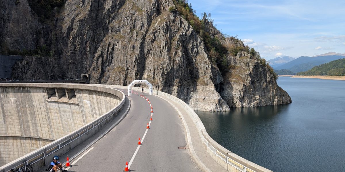 Vidraru se umple din nou: Începe reumplerea lacului