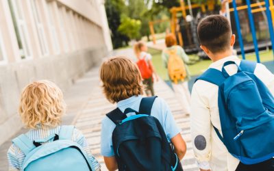 Vacanța de Paște 2026: Când încep și se termină zilele libere pentru elevi și angajați Vacanța de Paște din 2026 va începe sâmbătă, 4 aprilie, și se va întinde până marți, 14 aprilie, conform calendarului școlar