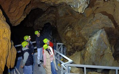 Grota Ursului, bijuteria din Arad, RE-DESCHISĂ: Luminile, aproape gata