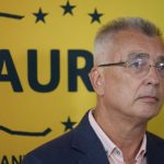 AUR vrea să-l trântească pe Bolojan: Moțiune de cenzură în pregătire