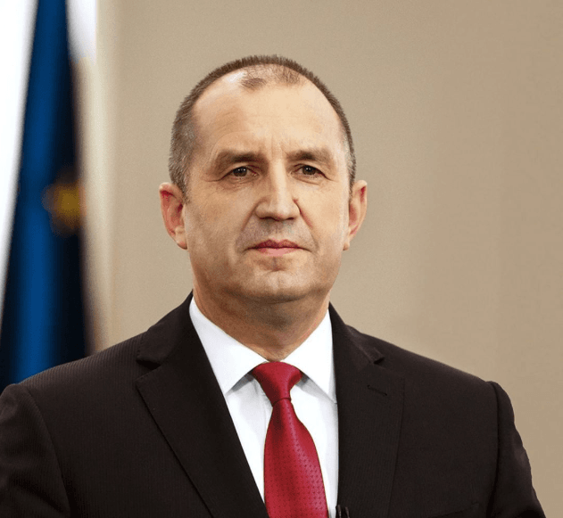 Bulgaria: Fostul președinte pro-rus, favorit în alegeri. Sondajele dezvăluie victoria