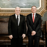 Trump și Isărescu, față-n față la București: Ce vrea SUA de la România