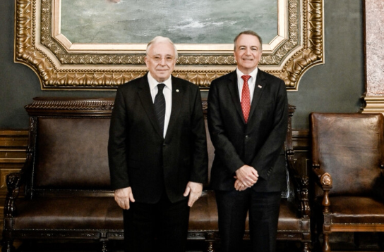 Trump și Isărescu, față-n față la București: Ce vrea SUA de la România