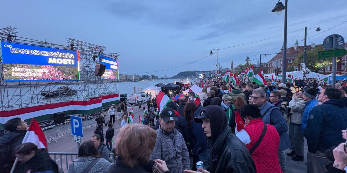 Masacru electoral: Trump acuză fraudă, România așteaptă rezultatele