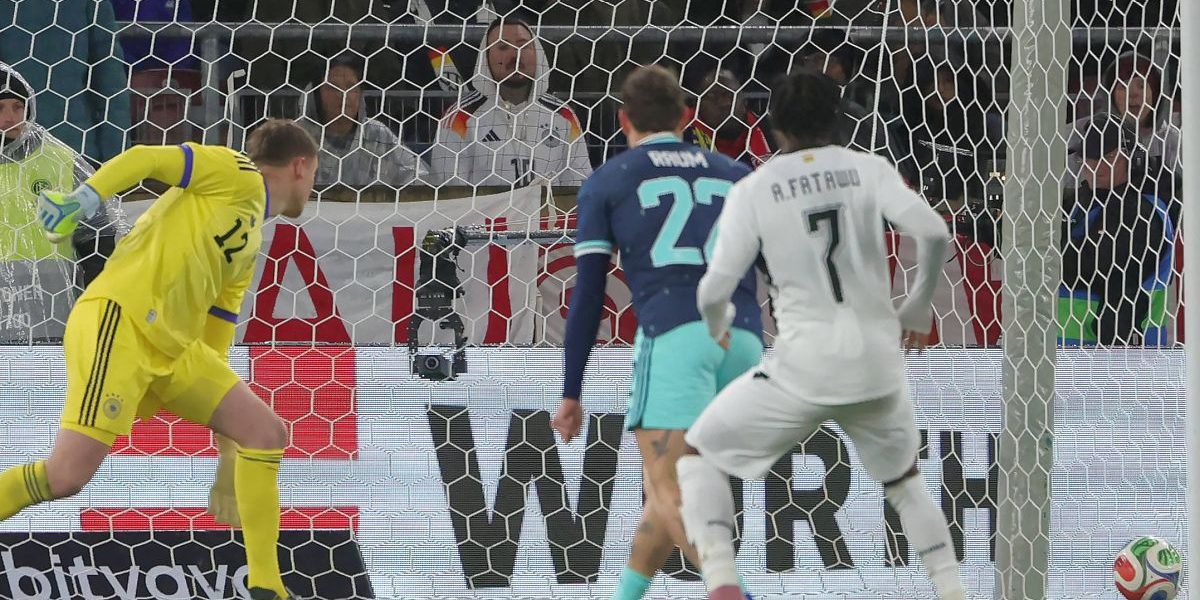 Selecționer dat afară la miezul nopții, cu 79 de zile înainte de Mondial!