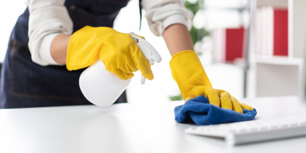 Curățenia, afacere de succes în România: Cererea a crescut cu 57%