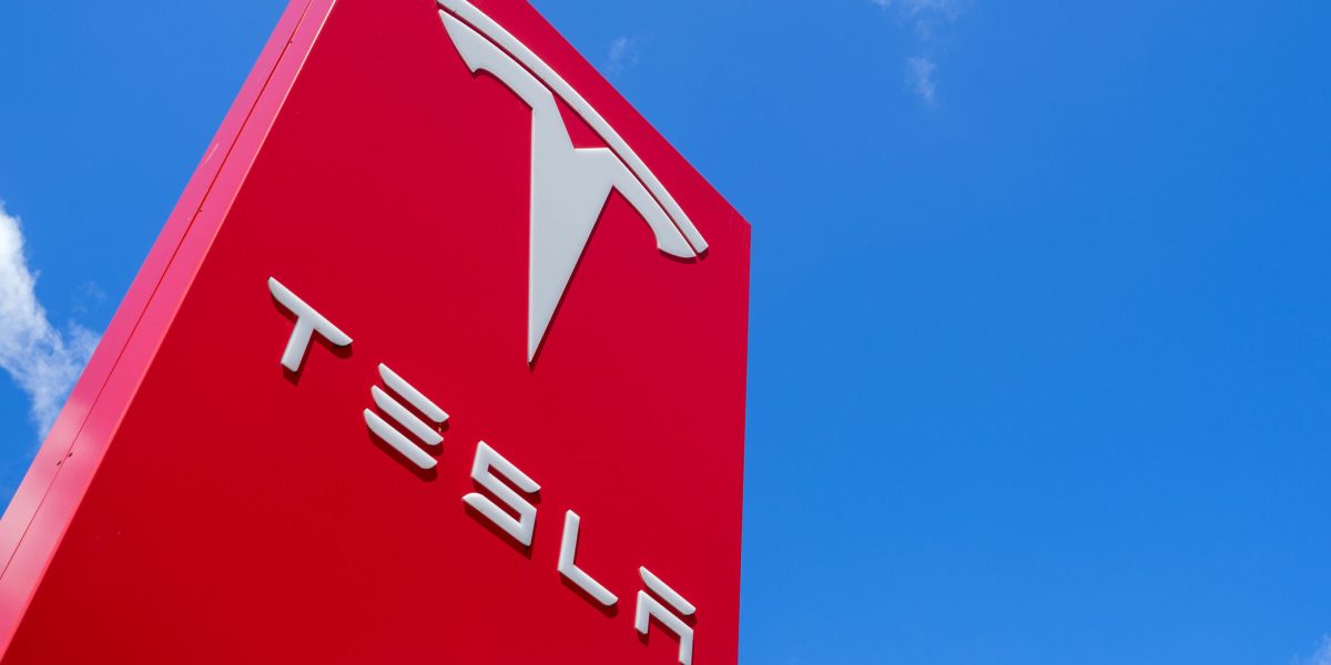 Tesla dă lovitura: SUV electric, mai mic și ieftin. Cât va costa?