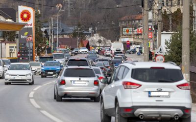 Blocaj total pe Valea Prahovei: DN1 și DN7, sufocate de trafic intens