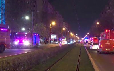 Un medic anestezist găsit mort într-un apartament incendiat: anchetă pentru crimă Un incendiu izbucnit într-un apartament din Sectorul 3 al Capitalei a scos la iveală o crimă șocantă