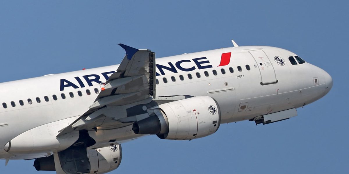 Air France, scumpiri de 50 de euro la bilete: Costurile cu kerosenul urcă