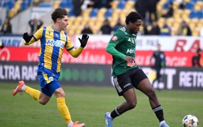 Unirea Slobozia – Petrolul, meci crucial. Cine scapă de baraj