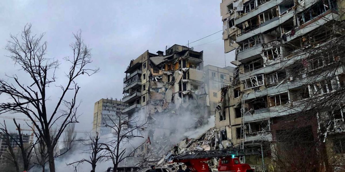 Atacuri rusești: Doi morți și trei răniți în Dnipro