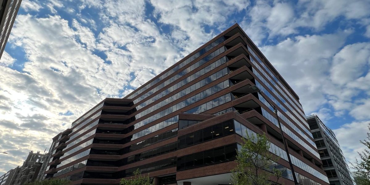 Banca Mondială Taie Așteptările De Creștere Economică a României Banca Mondială a revizuit drastic în jos prognozele privind evoluția economiei românești pentru acest an