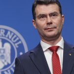 CNAS: Președintele vine cu vești despre criza de la Floreasca. Bugetul, „normal” din luna viitoare