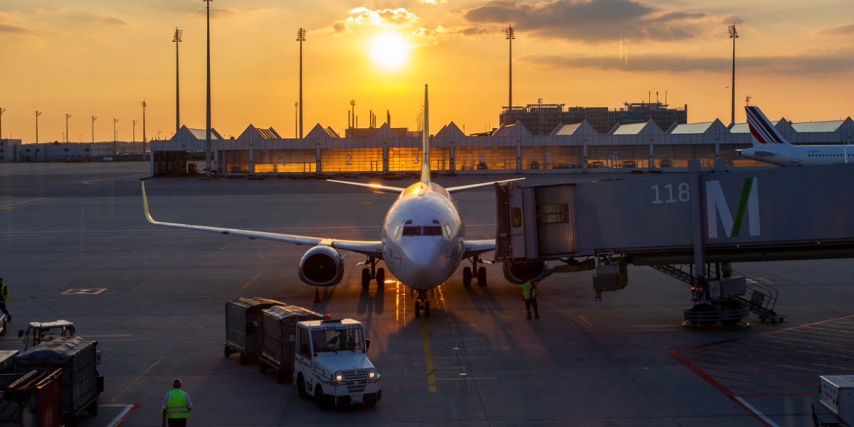 Criză majoră de kerosen în Europa: Vor fi perturbate zborurile din sezonul estival?