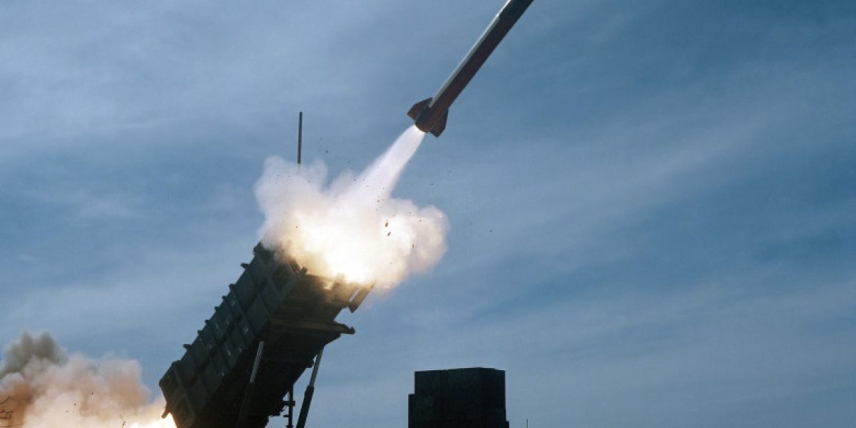 SUA avertizează: Livrările de arme către Europa, întârziate