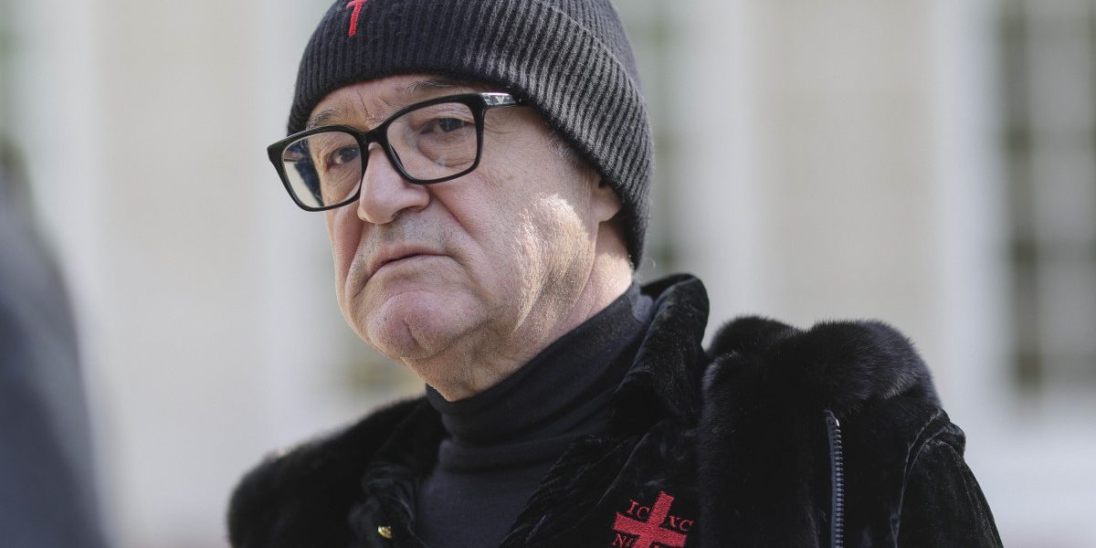 Becali, amendat în Noaptea de Înviere pentru viteză pe Șoseaua Pipera