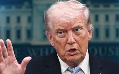 Zeci de democrați cer demiterea lui DONALD Trump, după amenințările cu Iranul