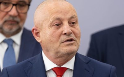 Scandal în PSD după ce deputatul de Buzău s-a aliat cu PNL: „Funcții pe tavă”
