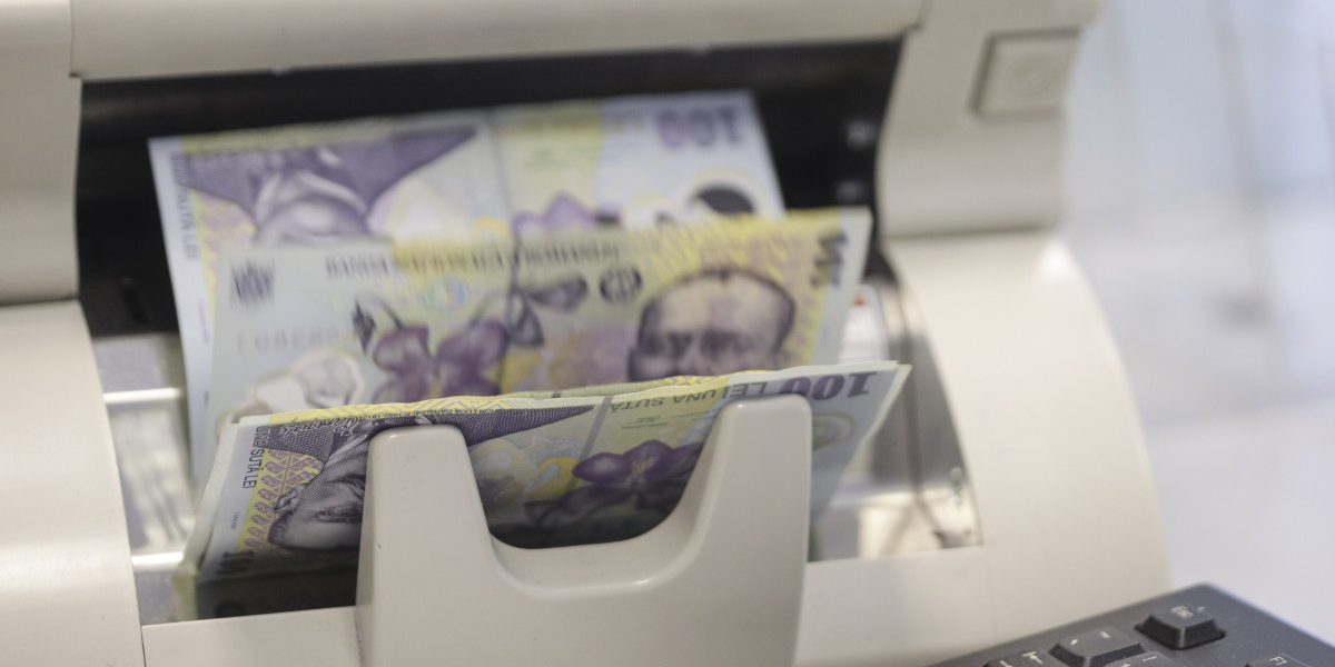 Ministerul Finanțelor a atras suplimentar milioane de lei de la bănci prin emisiune de obligațiuni București – Ministerul Finanțelor a continuat să se împrumute de la bănci, atrăgând marți suma de 56,4 milioane de lei