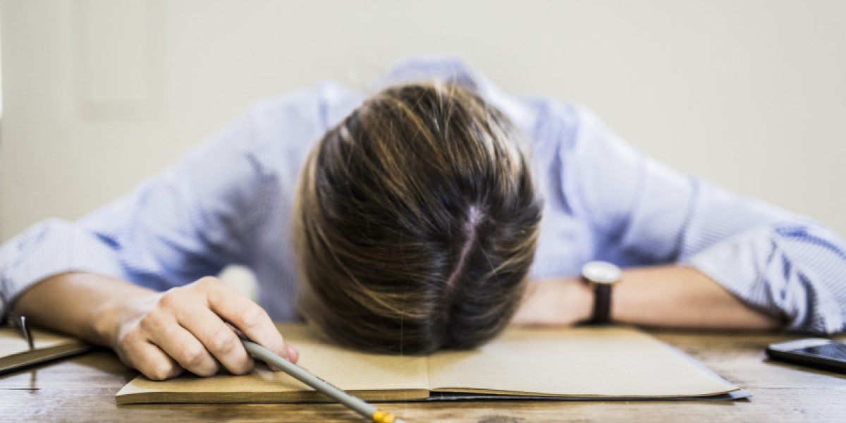 Legea Anti-Burnout, Respinsă de Senat: USR Singurul Susținător București – Proiectul de lege menit să prevină epuizarea profesională, cunoscută sub numele de burnout, a fost respins de Senat