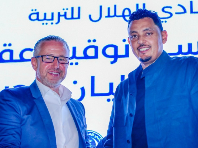 Reghecampf, decizie importantă: Ce se întâmplă cu antrenorul