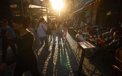 Sondaj Digi24: Ce schimbări fac românii din cauza scumpirilor? Sociolog: Anxietate