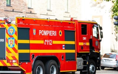Constanța: Explozie într-un apartament, un bărbat cu arsuri. 14 locatari evacuați