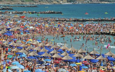 Mai mulți europeni aleg vacanțe mai ieftine: România, mare beneficiară