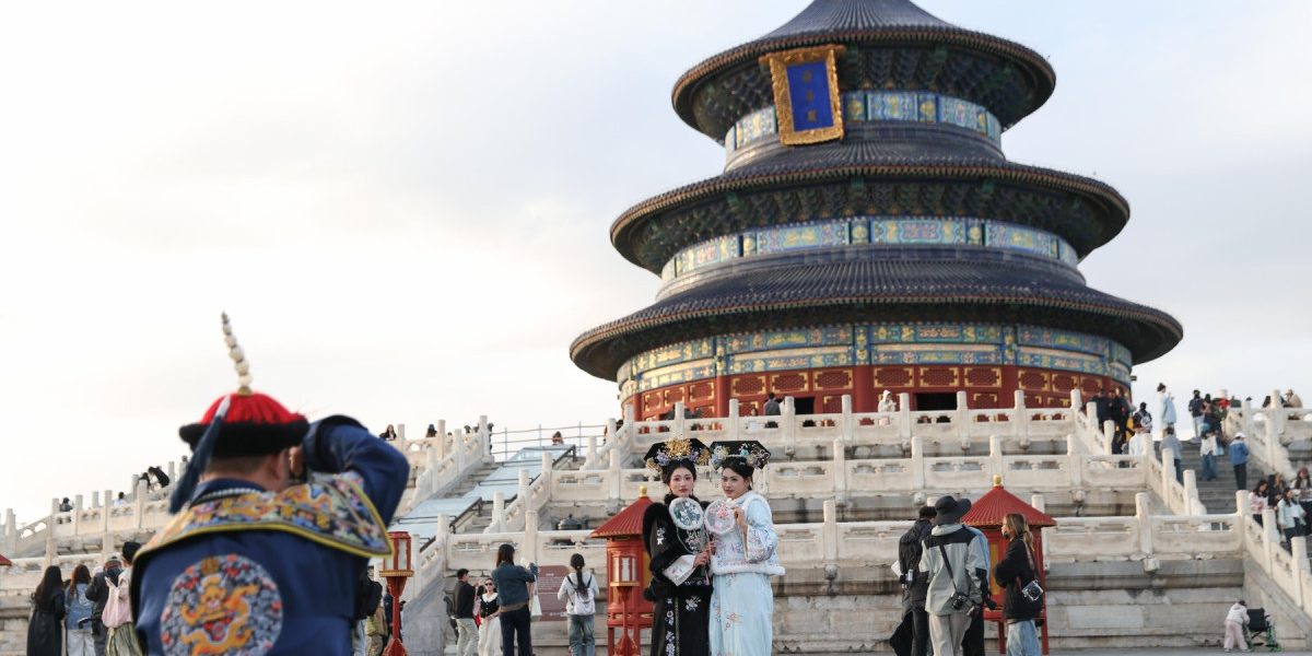 Crema de hemoroizi, ofrandă bizară pentru strămoși în China