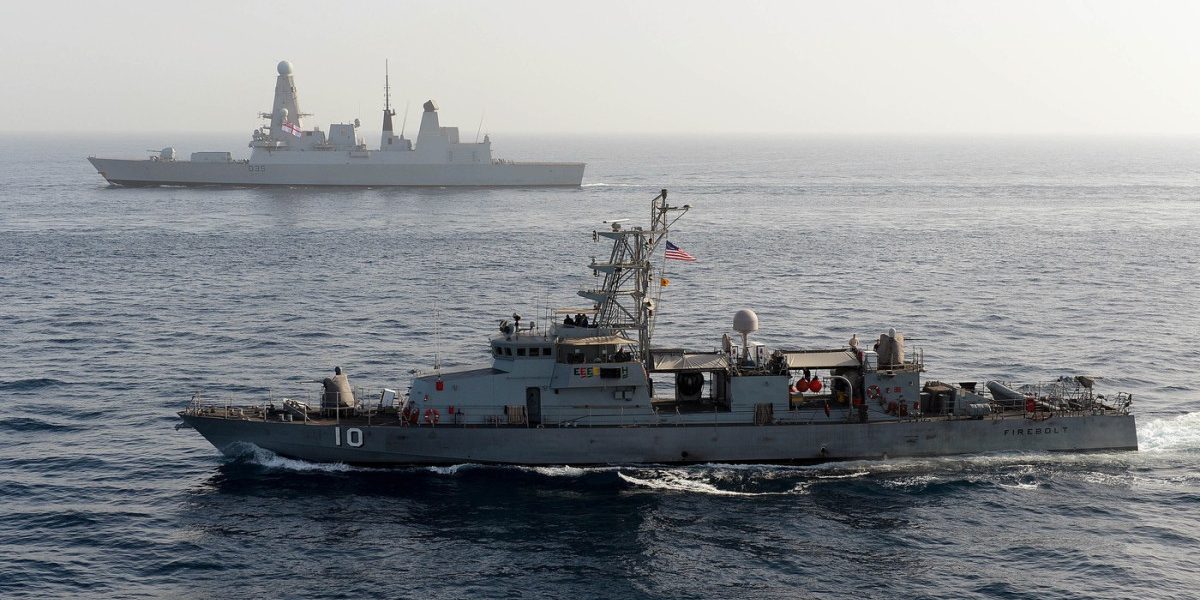 Marina Britanică, ajutor de la Franța împotriva flotei „fantoma” rusești?