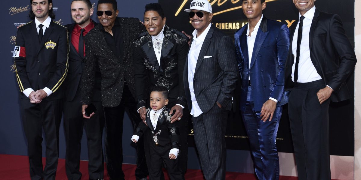 Familia Jackson, la Berlin: Nepotul cântăreț joacă rolul lui Michael!