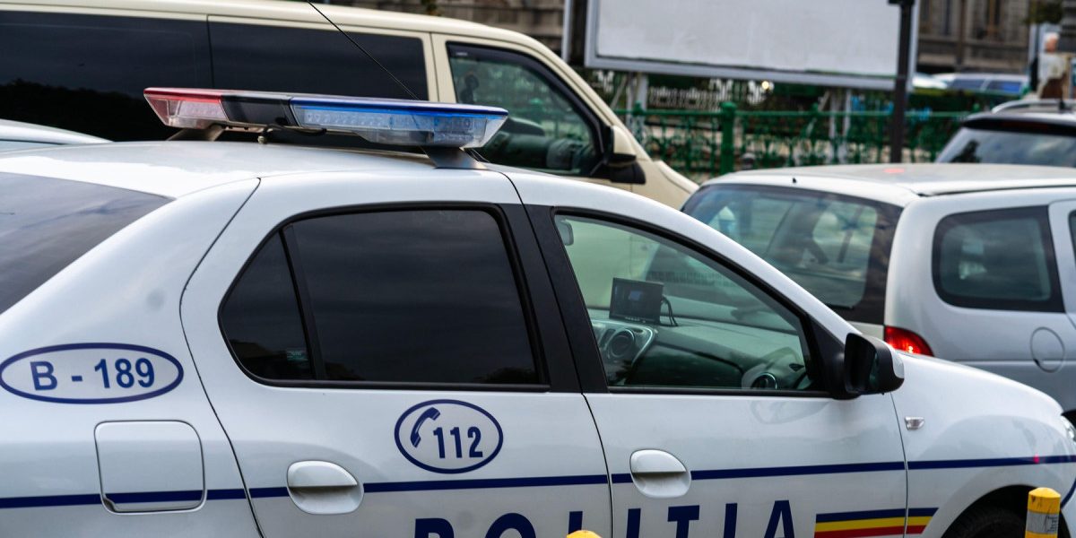 Angajat, tentativă de sinucidere într-o bancă din Brăila: A ajuns la spital